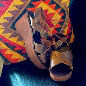 KORK EASE Ava Womens Dark Brown soft Leather Strappy Wedge Platform Sandals NWOT